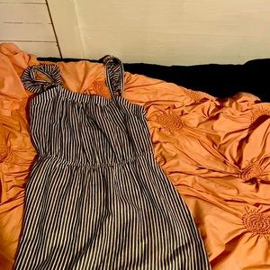 A long dress from old navy, new only worn once
